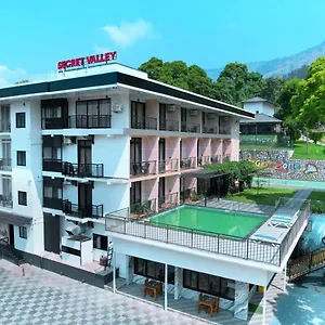  Resort Secret Valley Planation